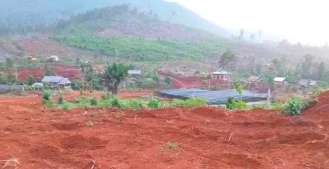 
					Warga Lampia Datangi Irwan Bachri Syam Pertanyakan Proses Sewa Lahan Kompensasi Yang Sangat Murah