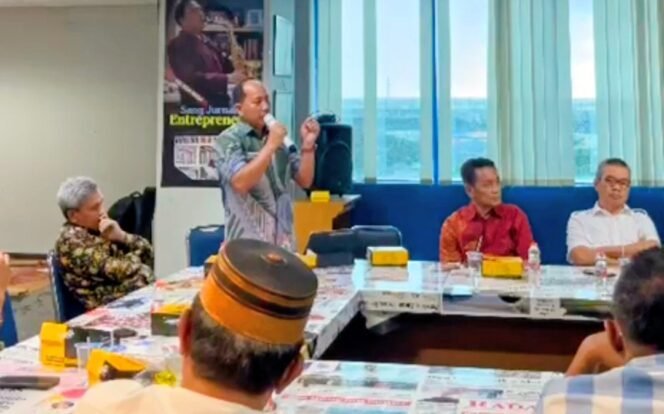 
					Siapa Yang Bohong Disewa Lahan Kompensasi Dam karebbe ?