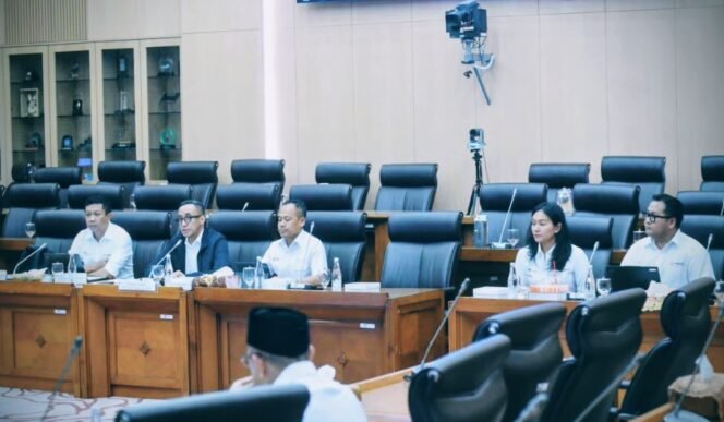 
					Sampaikan Update Proyek dan Hilirisasi dalam RDP DPR KomisI XII, PT Vale Indonesia Jelaskan Kepatuhan dan Kepastian Operasional