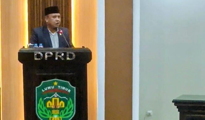 
					Fraksi GPR Tawarkan Tarengge Sebagai Ibu Kota Alternatif. Minta Pemkab Lutim Terbitkan Rekomendasi Persetujuan Prov Luwu Raya