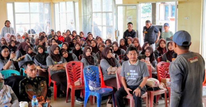 
					Potret Kelam Dunia Pendidikan, Niat untuk Belajar Safety Riding Ratusan Siswa Mendapat Intimidasi Aliansi Petani Loeha Raya