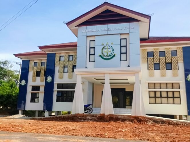 
					Diam-diam Kejari Lutim Periksa ULP dan Sejumlah PPK