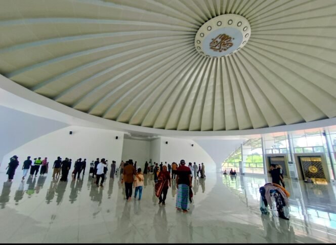 
					Islamic senter Setahun Diabaikan, Dirawat Pakai Dana Celengan Jamaah