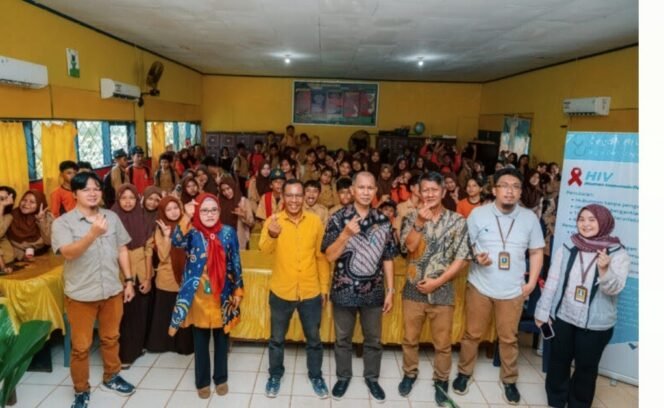
					Selamatkan Masa Depan Pelajar Di Kolaka PT Vale Gencar Sosialisasi Bahaya HIV dan Narkoba