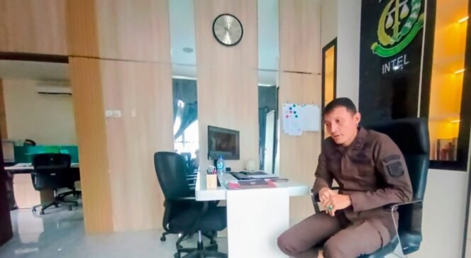 
					Kemungkinan Besar Penetapan Tersangka Kasus Ambulans dan Seragam Sekolah Bersamaan
