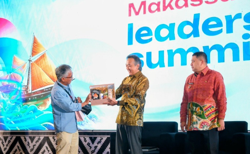 Vale Indonesia Berbagi  Inspirasi Kepemimpinan Berdampak di Makassar Leadership Summit